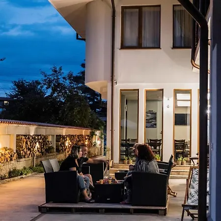 сидни Banya (Plovdiv)